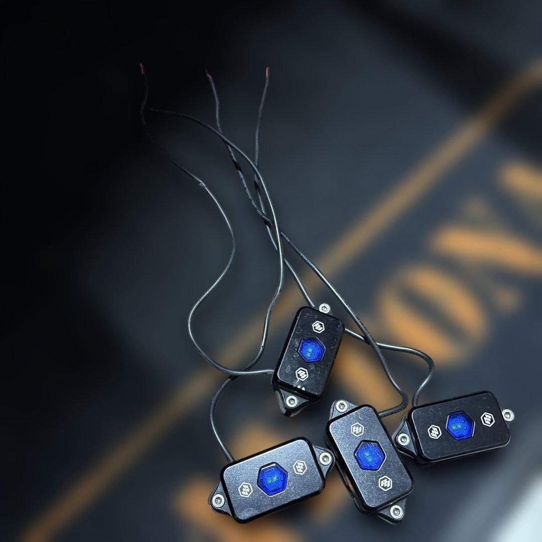 BajaDesigns 正規品 LED ロックライト ブルー 4個セット