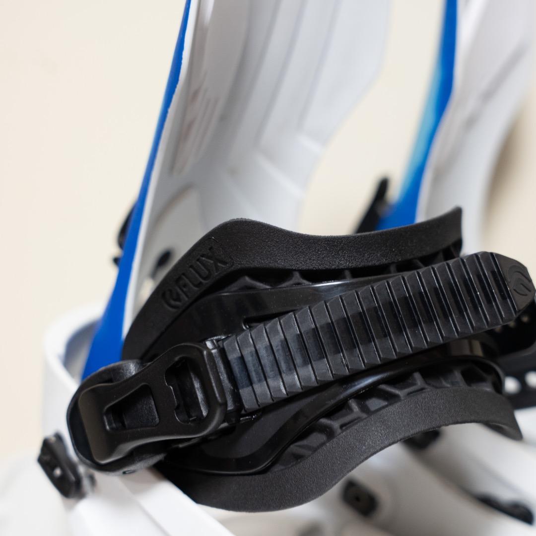 FLUX XF Mサイズ 限定モデル レア！3Dディスク付き カービング向け