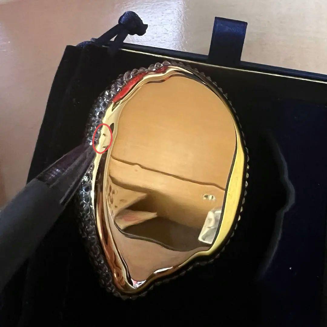 希少品 エスティローダー うさぎ コンパクト キラキラ