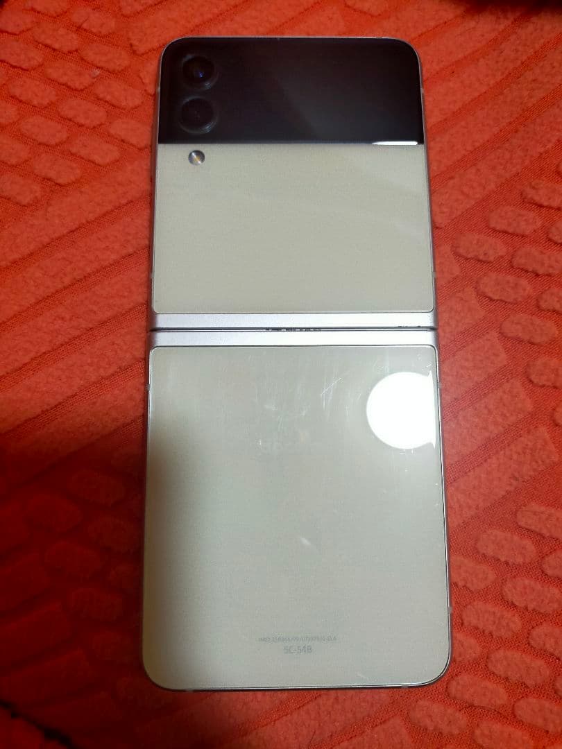 ロ*ン様 Samsung Galaxy Z Flip 3 SIMフリー ドコモ - スマートフォン