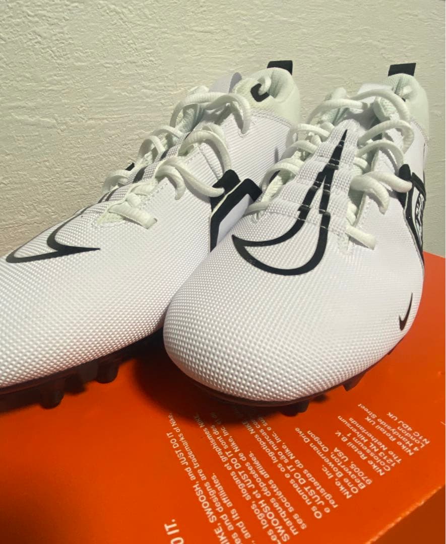 ナイキ アルファ メナス バーシティ3 28.0cm Nike アメフトスパイク