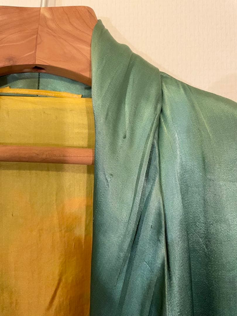 チャイナガウン Sunny Vintage ミントグリーン サテン 花柄刺繍