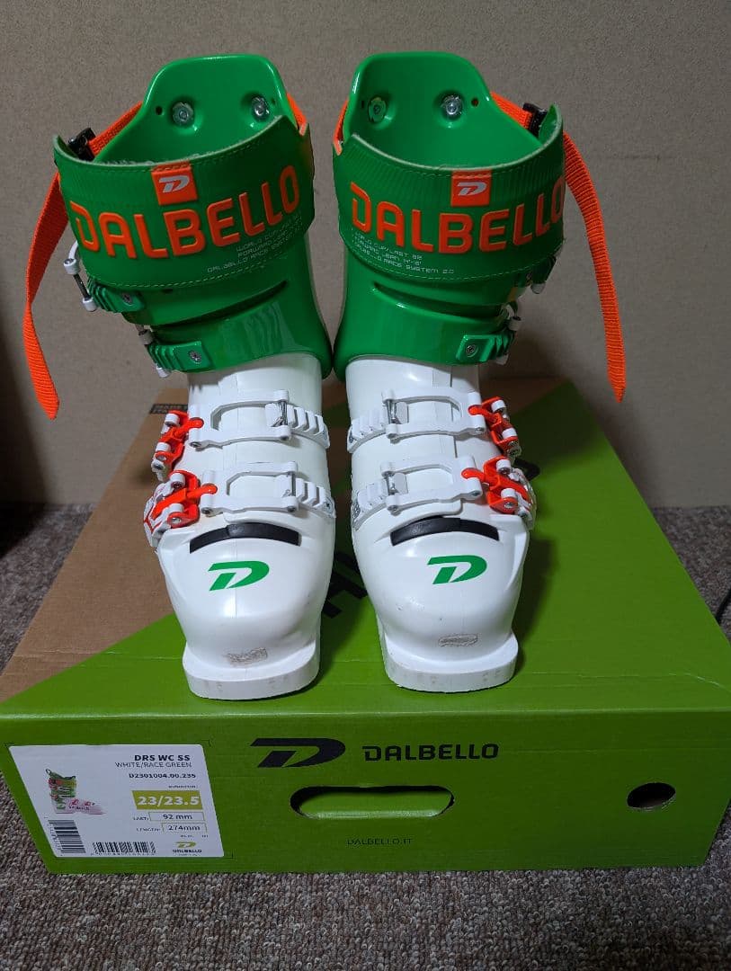 23/24 DALBELLO DRS SS 23.5cm 定価は120,000円