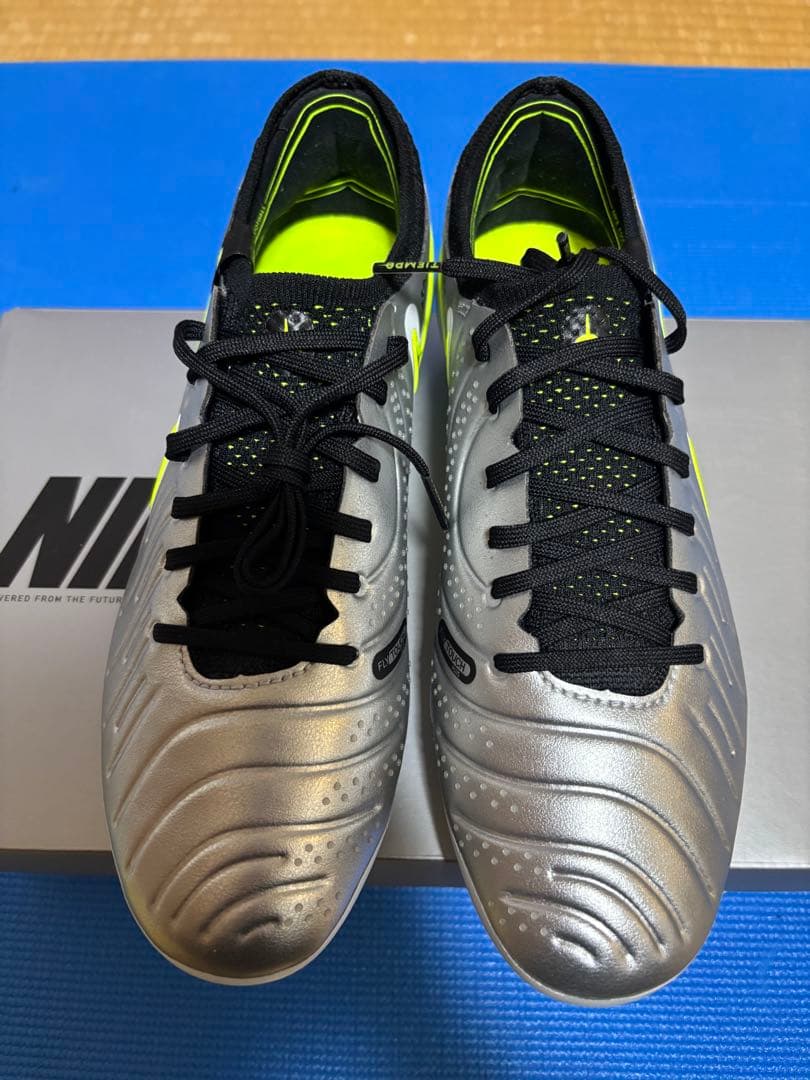 Nike ティエンポ レジェンド 10 エリート AG-PRO 25.0cm