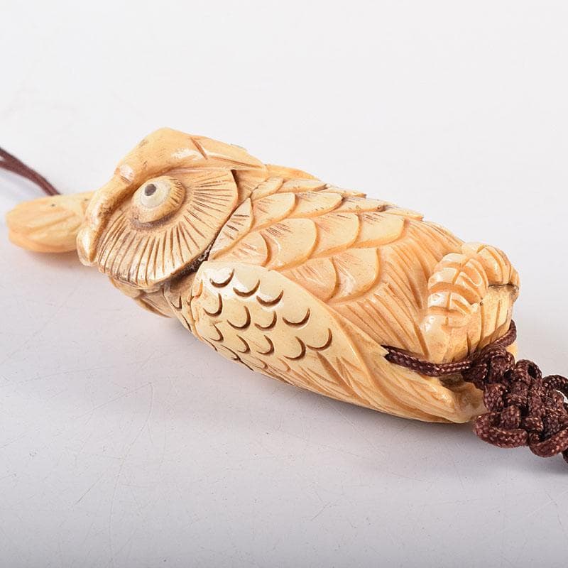 eyeknow74様専用 練物彫刻 梟彫 印籠 薬入 緒締め玉 C 8012 - メルカリ