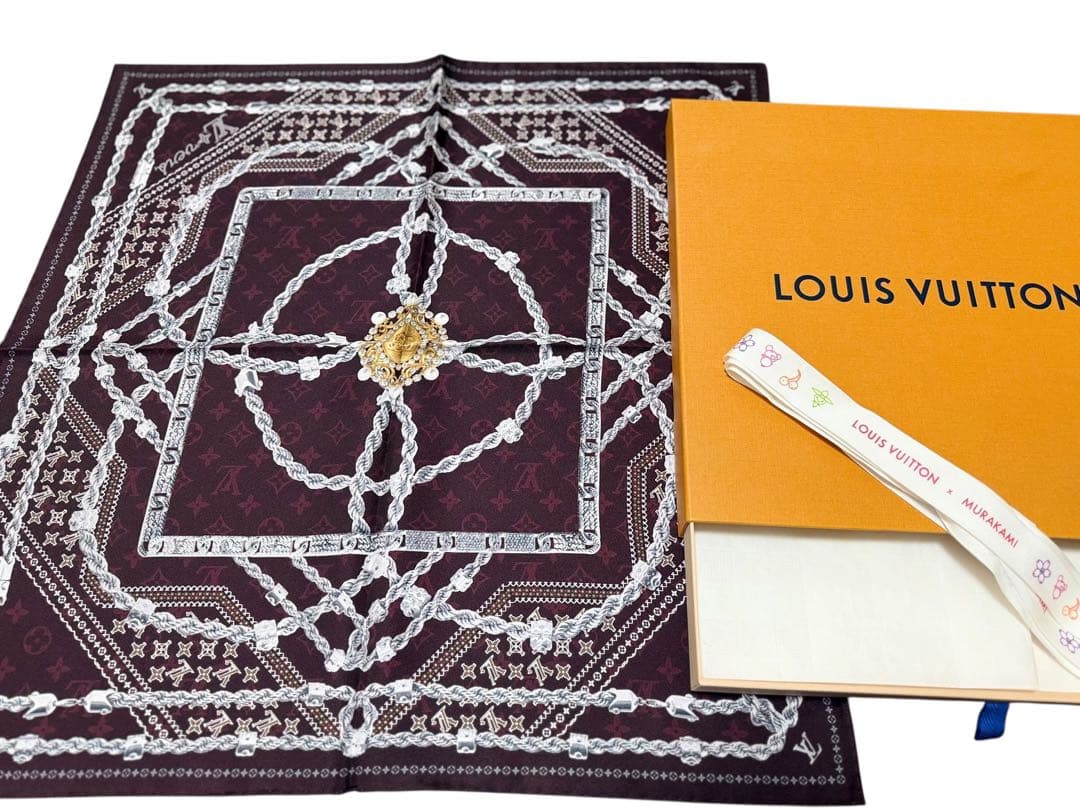 【未使用品）LOUIS VUITTON ボルドー シルクスカーフ 中古・古着通販】LOUIS VUITTON (ルイ ヴィトン) シルクスカーフ