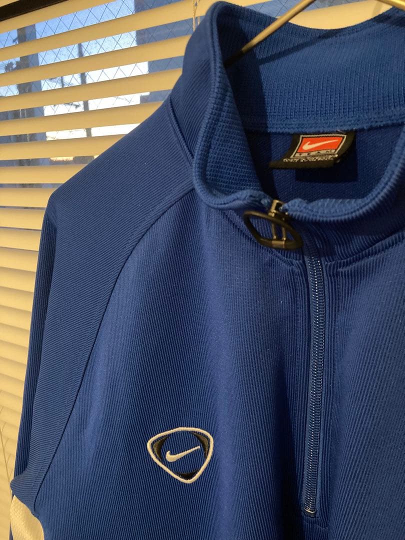 NIKE 90s NIKE TEAM ハーフジップ 逆三角