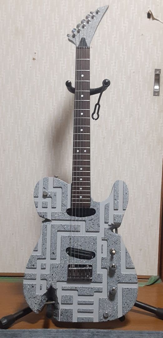 布袋モデル コンクリートFERNANDES エレキギター TEJ - メルカリ