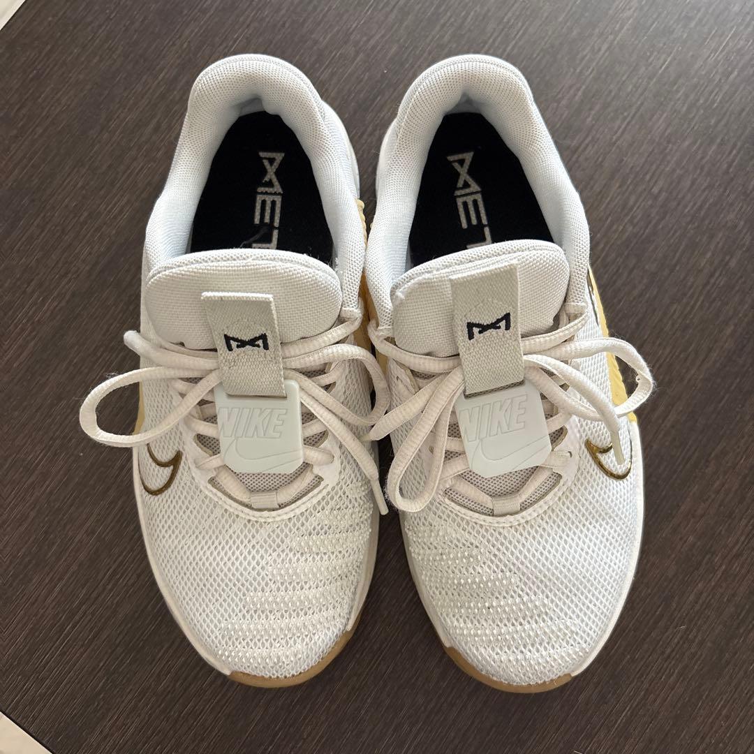 NIKE メトコン23.5 NIKE メトコン 10 23.5cm - メルカリ