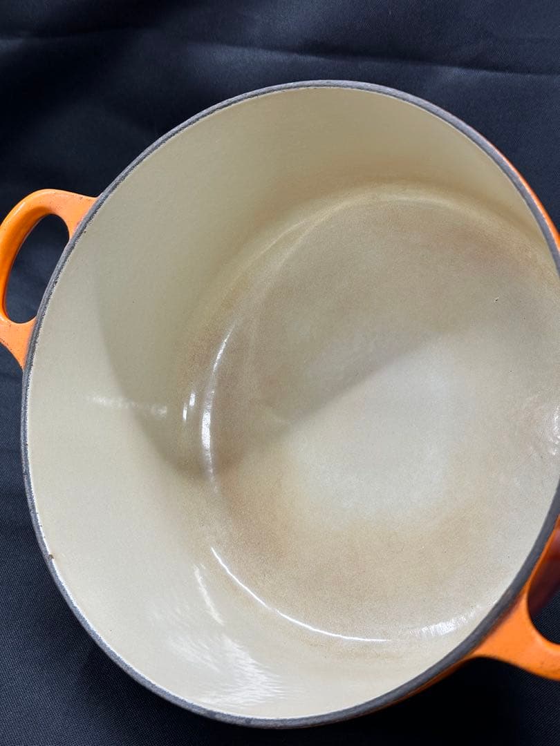 USED】Le Creuset ルクルーゼ 両手鍋 22cm フランス製 - メルカリ