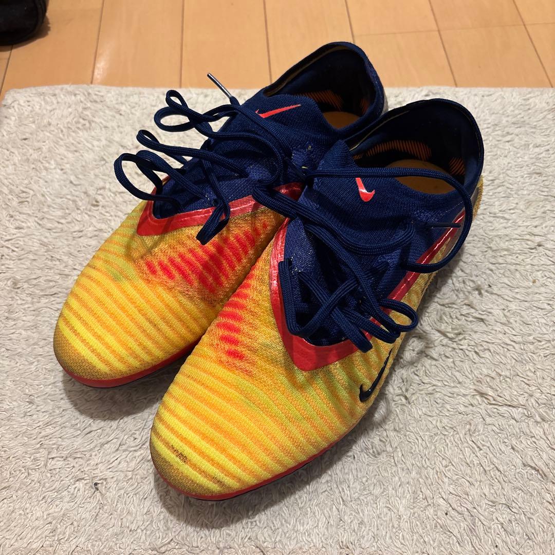 ナイキ　ファントム6 LOWエリートAG-PRO EH 26.5cm