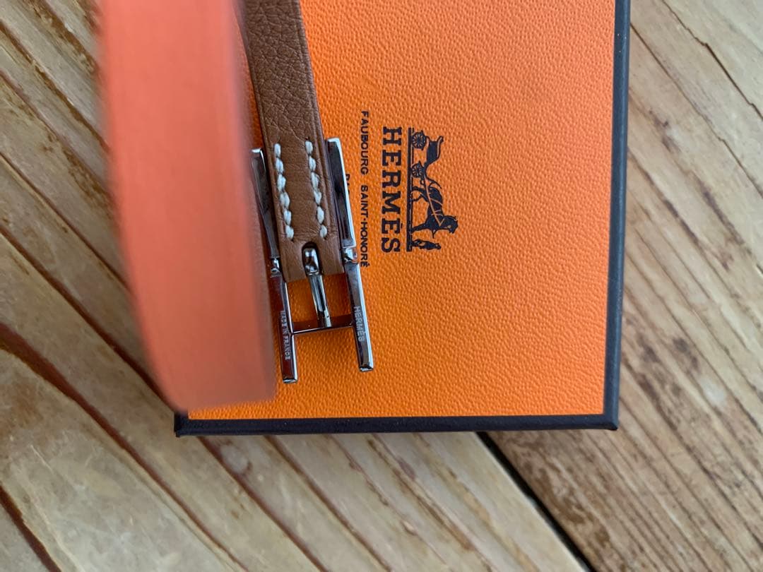 HERMÈS エルメス レザーブレスレット オレンジ 箱付き 正規店