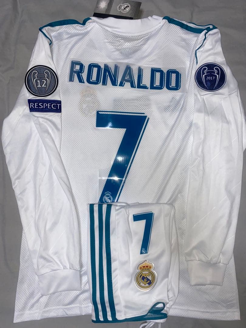 レアル・マドリード 2018 長袖 RONALDO Lサイズ - メルカリ