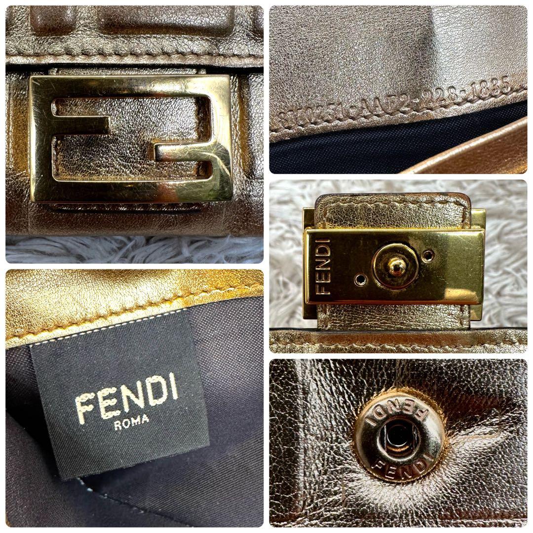 美品】 FENDI ゴールド エンボスロゴ 長財布 型押し エフイズ