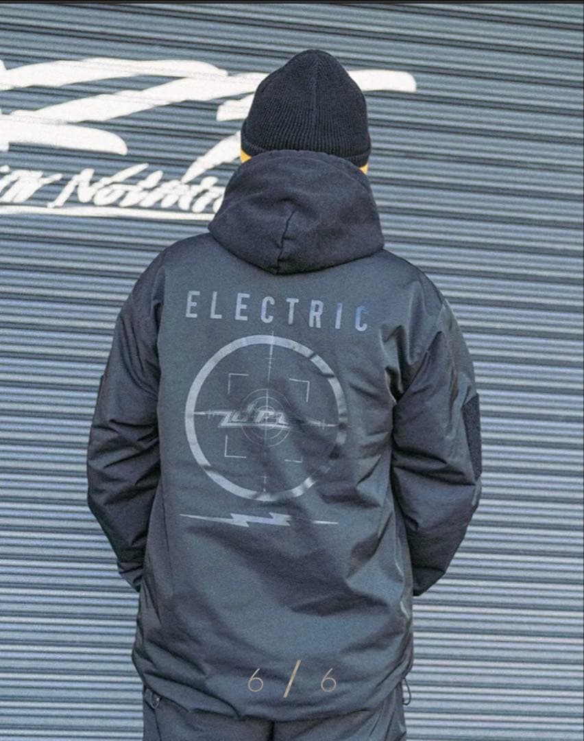 DRT✖️ELECTRIC TROPHY SHOT INNER BOAセットアップ - メルカリ