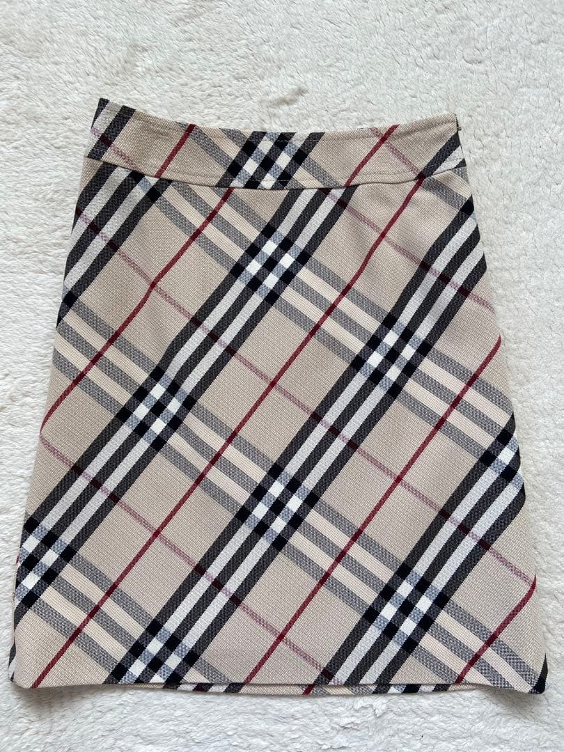 ☆美品☆BURBERRY バーバリーブルーレーベル　チェック柄　スカート☆ 中古・古着通販】BURBERRY BLUE LABEL (バーバリー ブルー レーベル