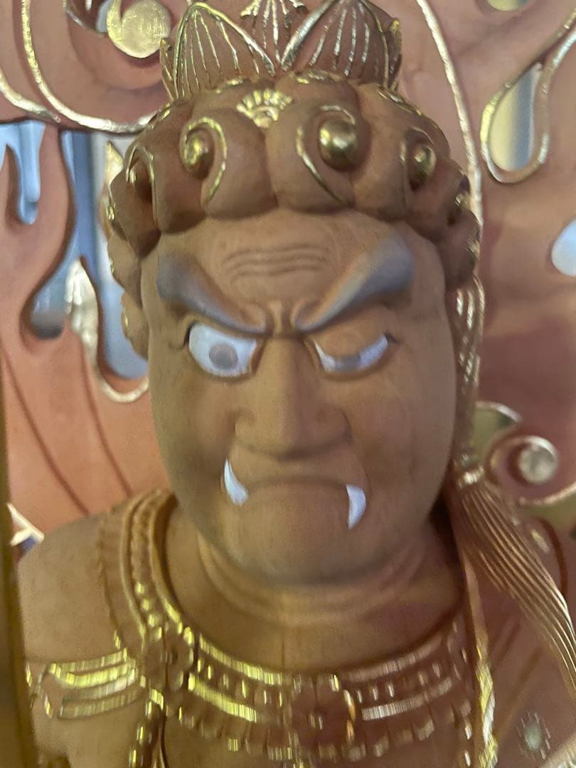 不動明王立像 金泥 高さ78cm 香木 、仏教美術 高68cm 仏像 木彫 寺院