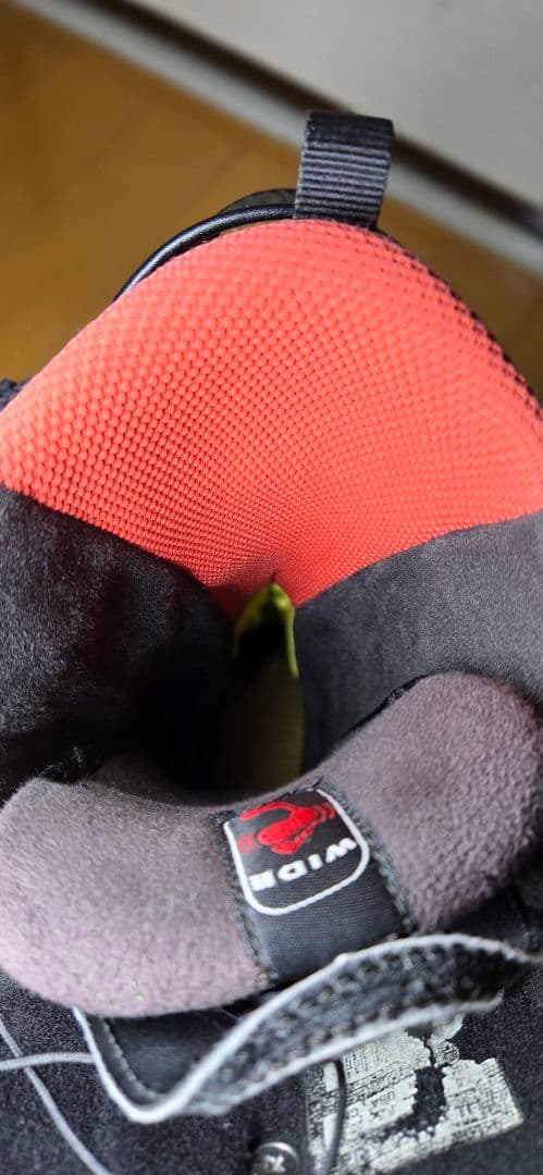 salomon synapse ワイド 26.5cm スノーボードブーツ