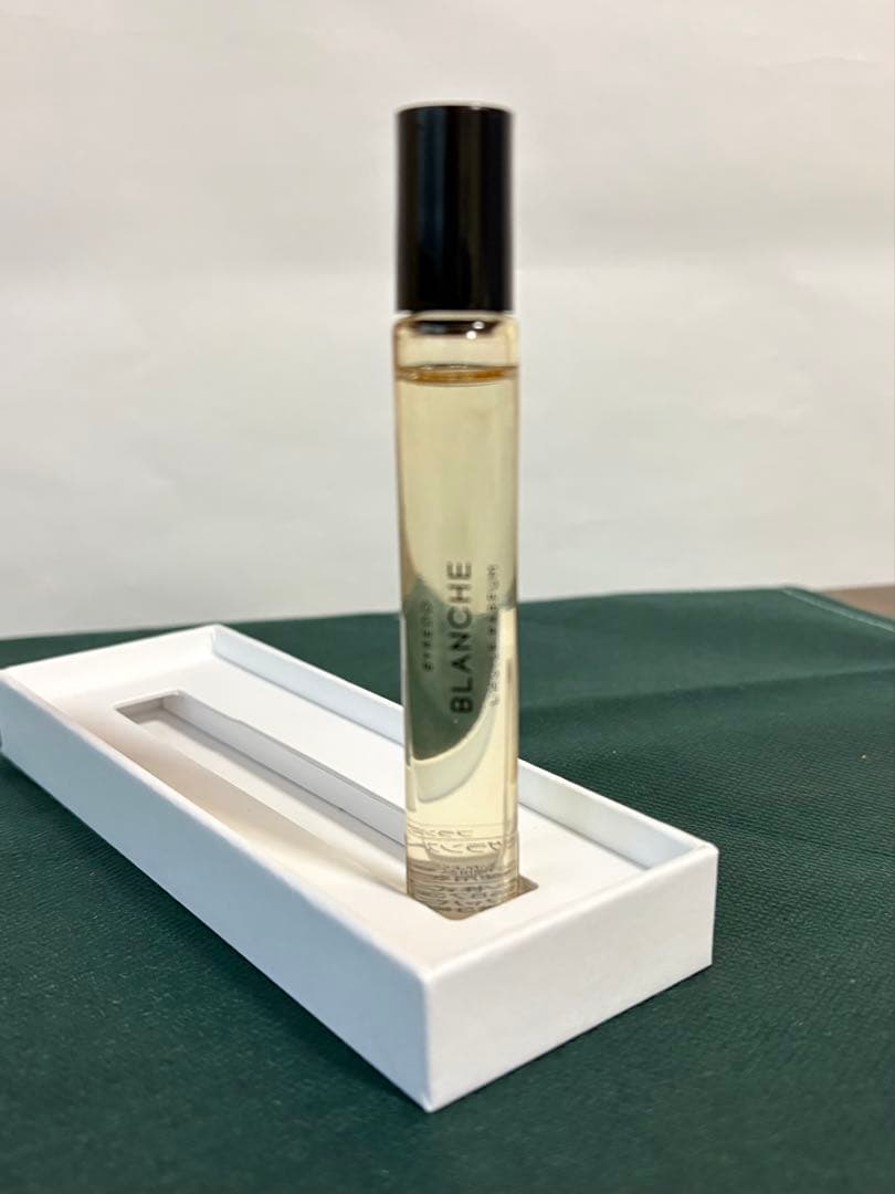 バイレード ブランシュ ロールオンパフュームオイル 7.5ml 最終お値引きです