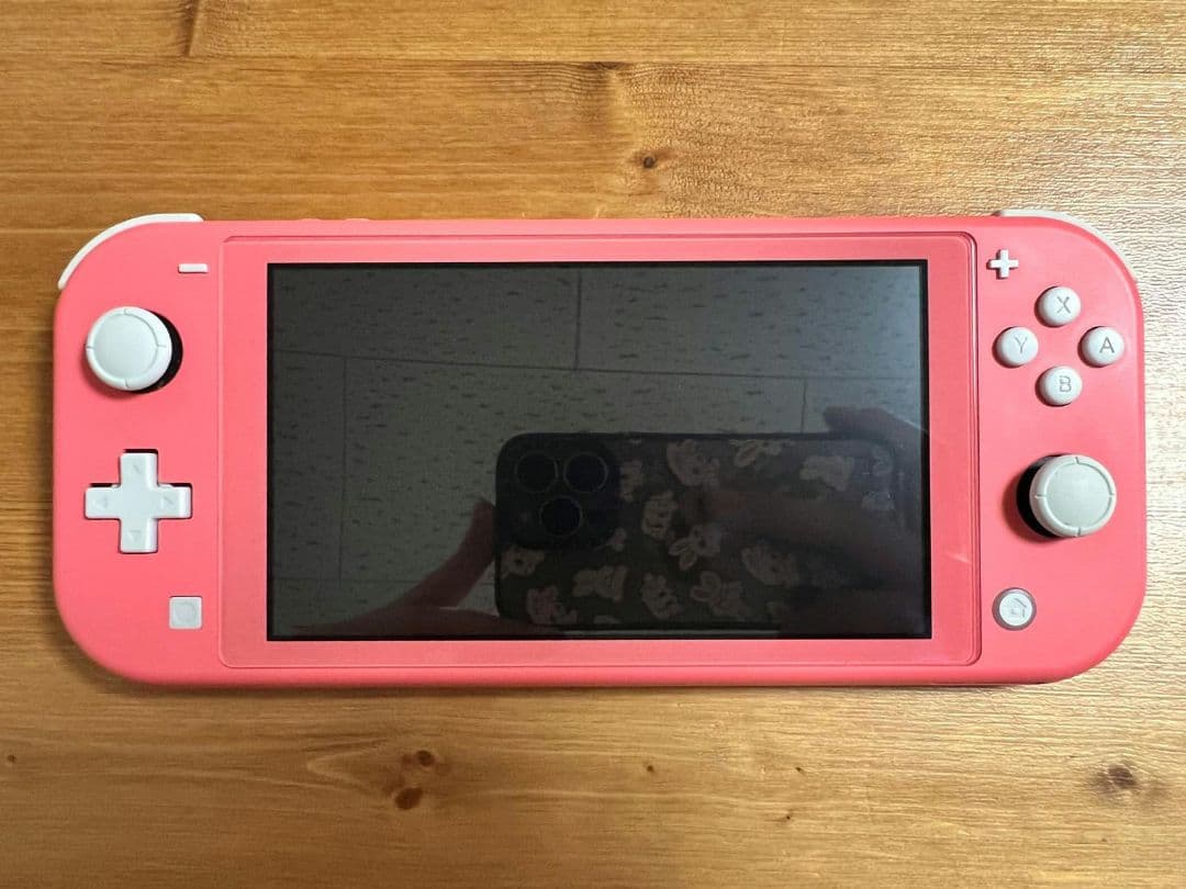 Nintendo Switch Lite コーラルピンク 本体 ケース付き Nintendo Switch Lite コーラル ピンク 本体 箱付き Nintendo Switch
