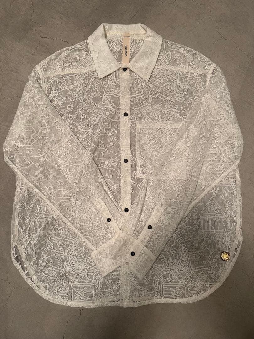 SHINYA KOZUKA レース柄 長袖ホワイトシャツ SHINYAKOZUKA（シンヤコヅカ）の「【SHINYA KOZUKA / シンヤコヅカ