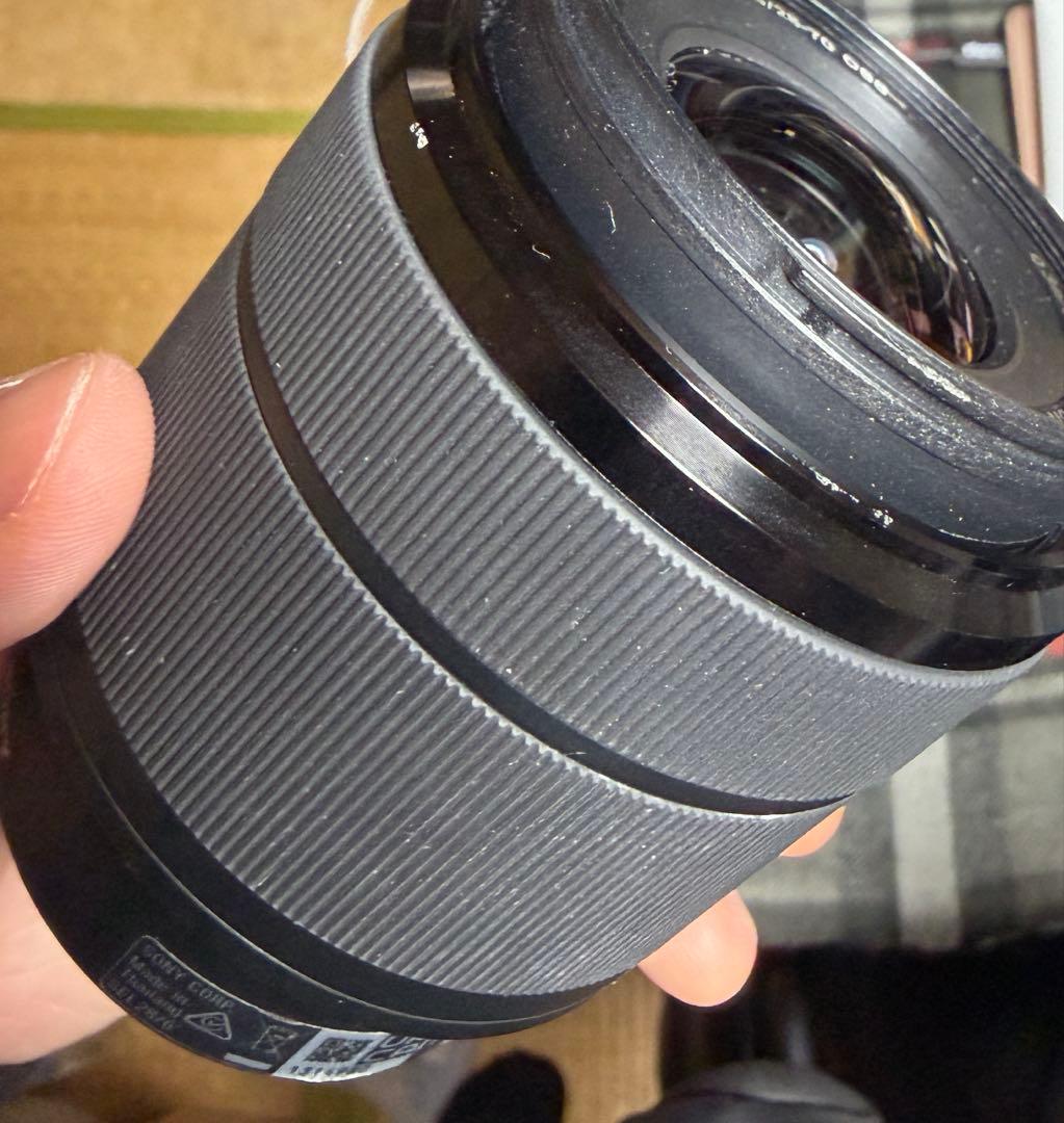 【週末まで値下げ】SONY FE28-70mm F3.5-5.6 OSS