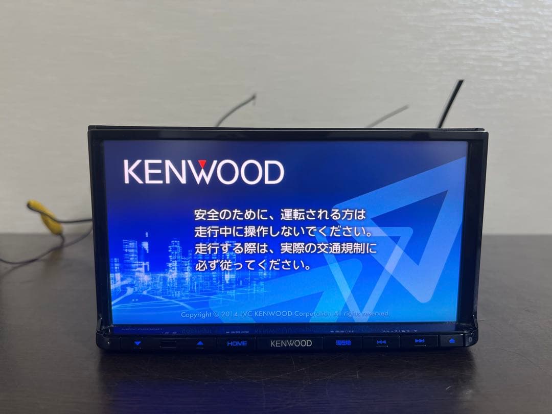 ケンウッド カーナビ MDV-D502BT 地図データ2014年式 動作確認済! 中古品]MDV-D502BT カーナビ KENWOOD 地図データ2014年 動作確認済み