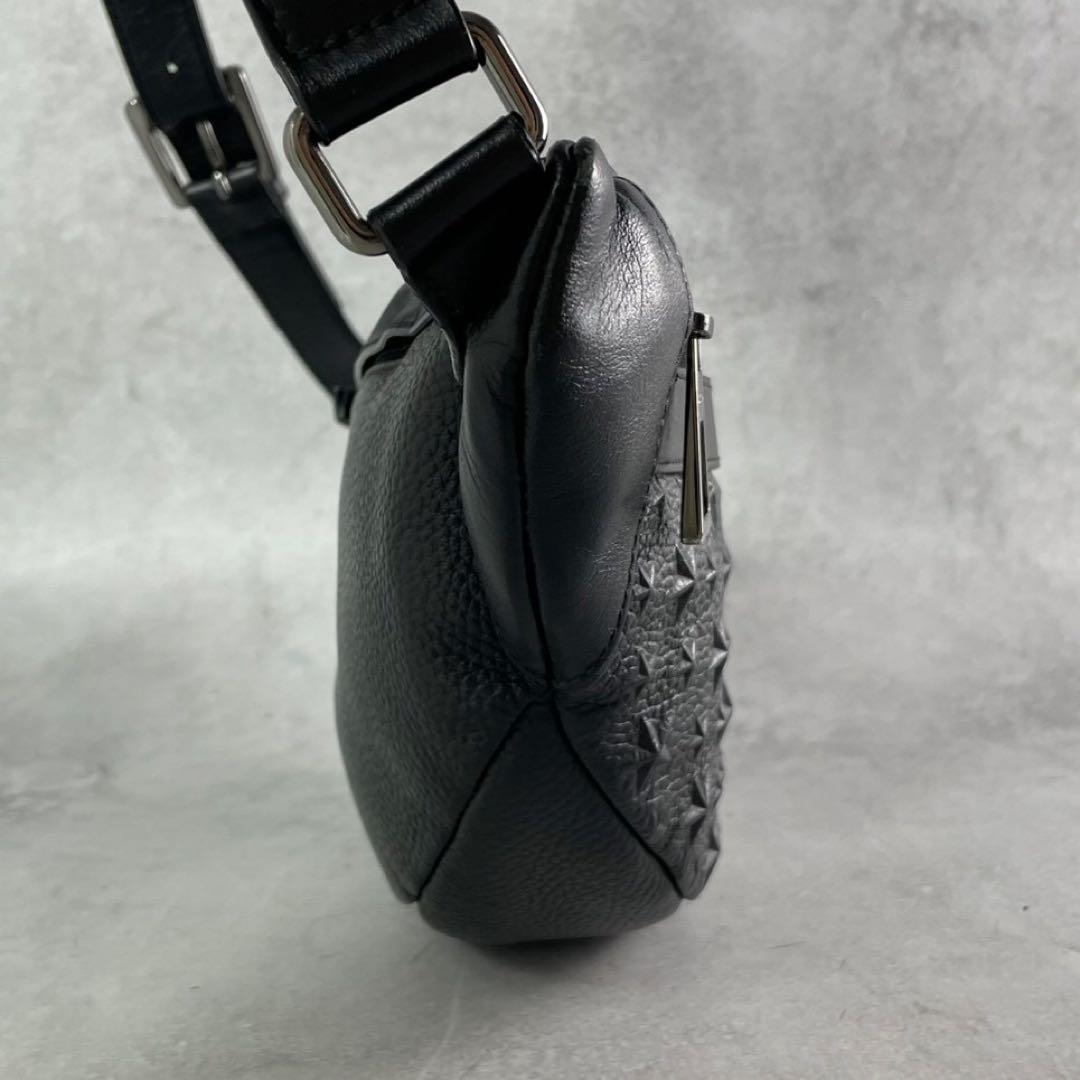 極美品】ジミーチュウ ボディバッグ ウエスト エンボス 総柄 黒 スター