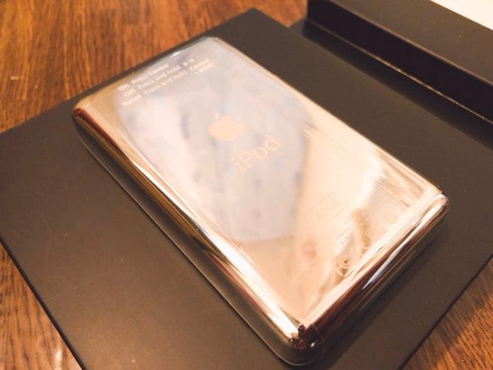 iPod 80GB WHITE 良品】iPod classic 80GB MA448J/A ホワイト Apple