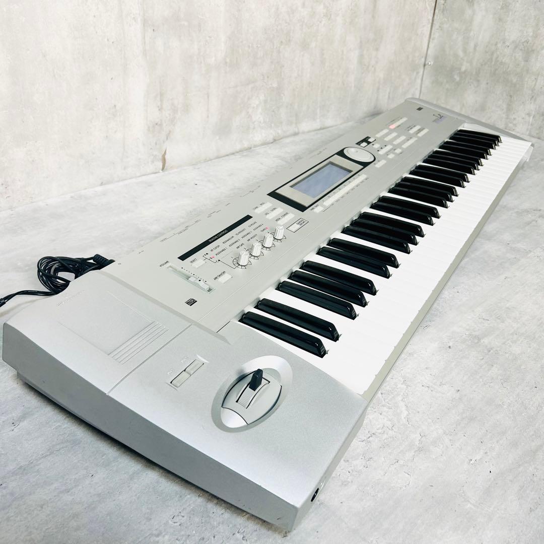 名機 KORG コルグ TRITON LE 61鍵盤 シンセサイザー 動作品 - メルカリ