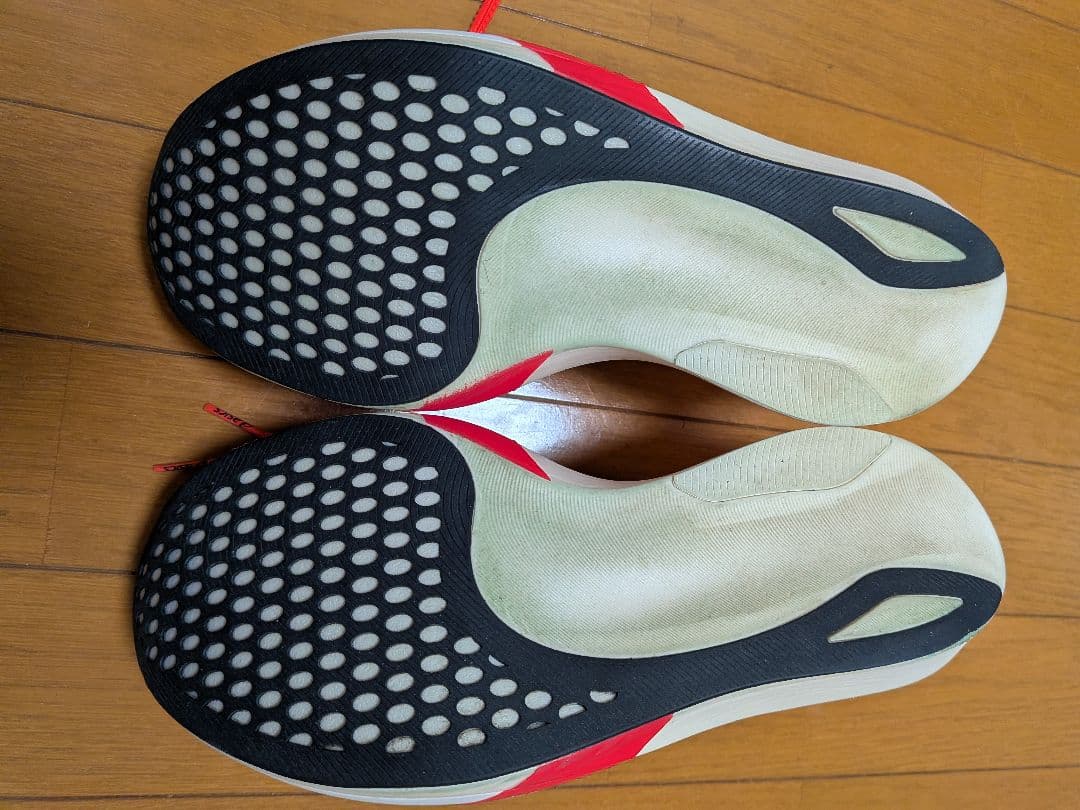 メタスピードエッジTOKYO 27.5cm