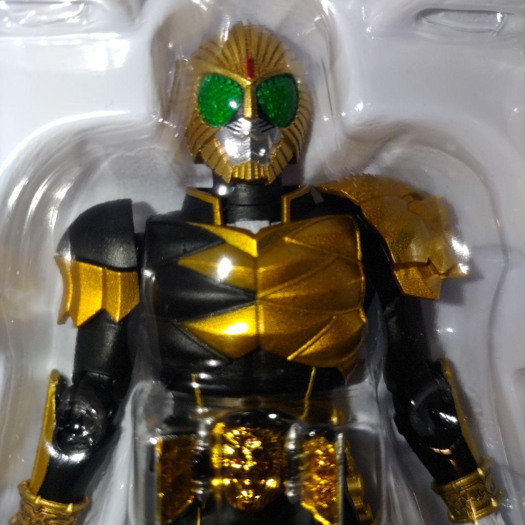 【お得】S.H.Figuarts 真骨彫 仮面ライダービースト&マントセット