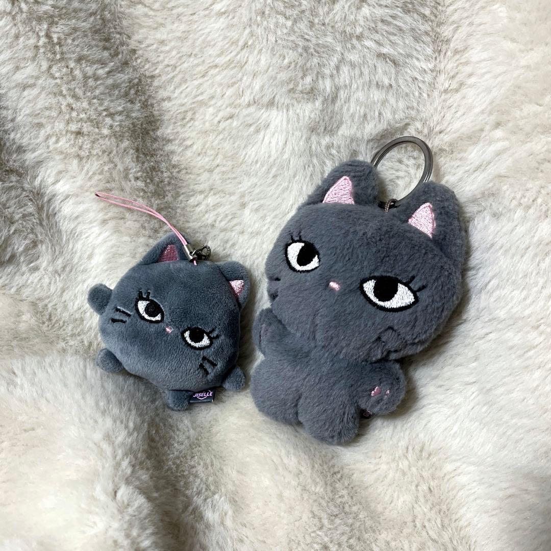 aespa gisell ジゼル ぬいぐるみ 2点 - メルカリ