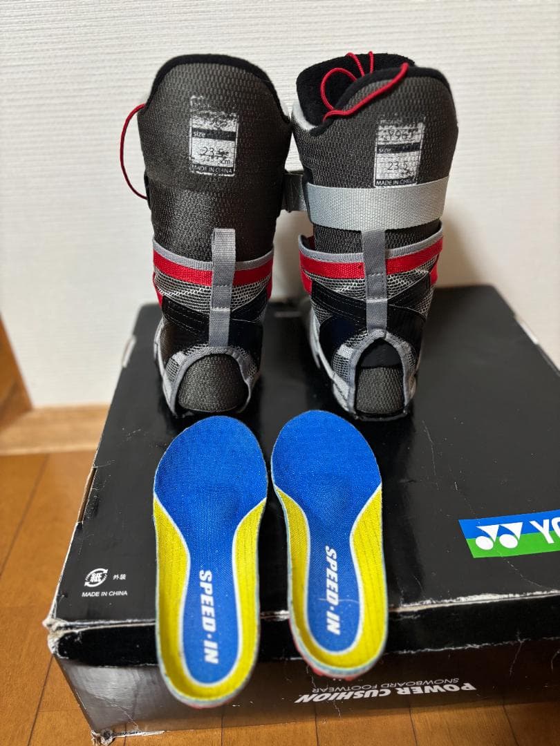 美品★YONEX METEOR AB & XTR BIN アキュブレードaccu