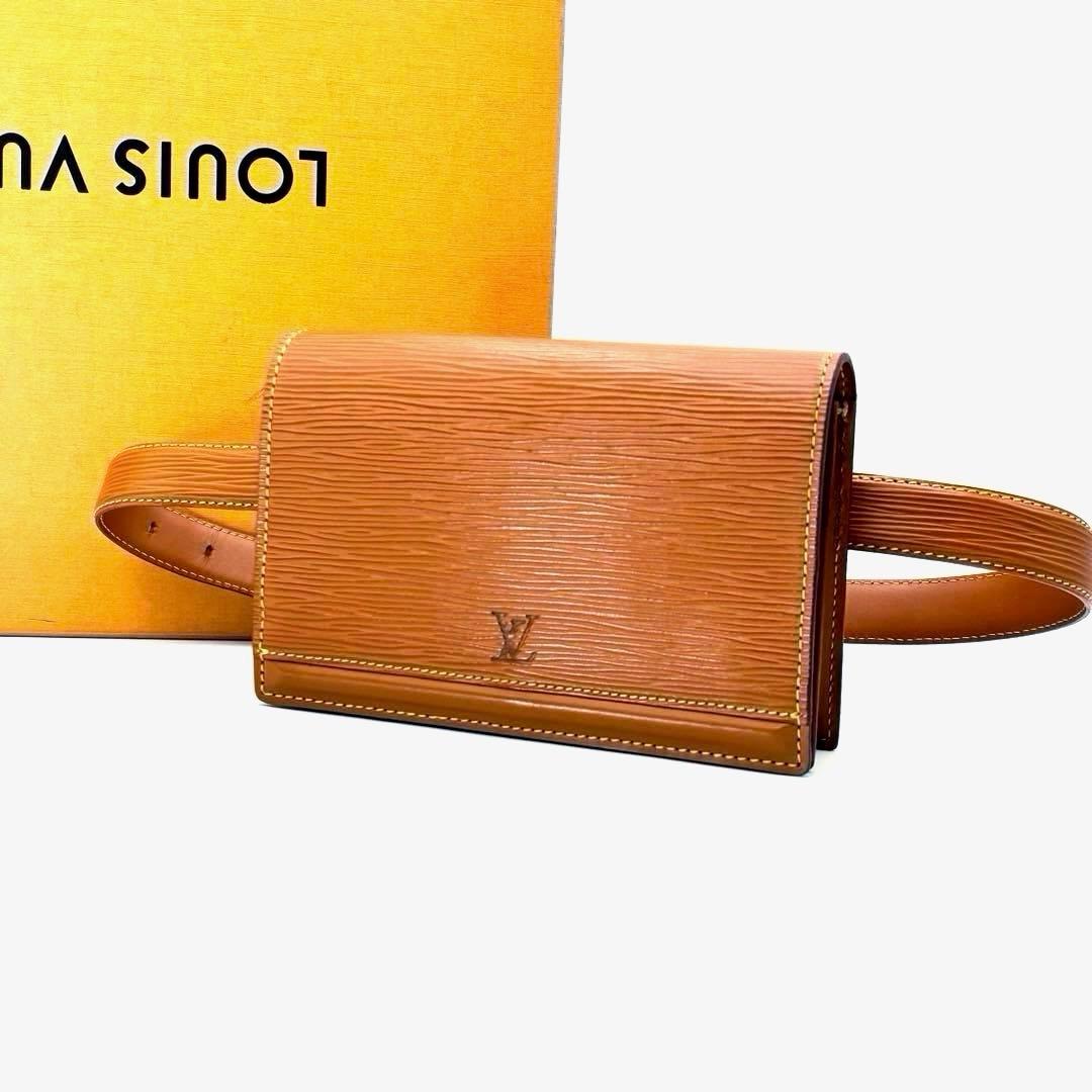 Louis Vuitton エピサンチュール・ティルシットボディバッグ