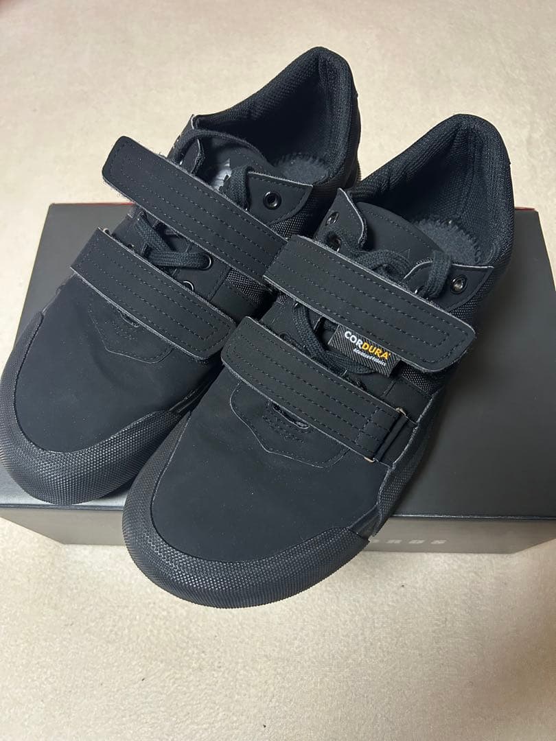 ONI アイアンホールドプロ IRONHOLD PRO 26.5cmhummel ガンバ大阪 99