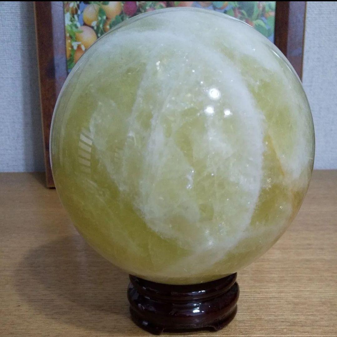 シトリン 黄水晶 丸玉 107mm 1.6kg 大玉 スフィア 天然石 台座付き