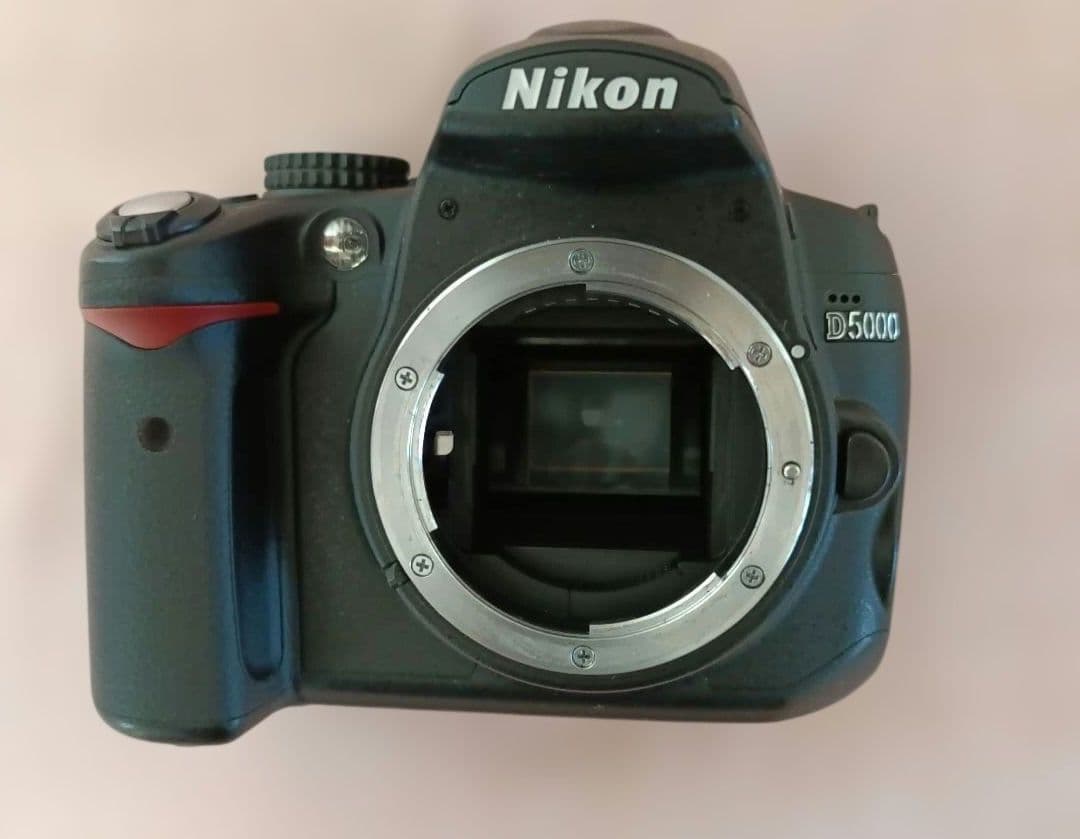 期間限定値引中 日曜日までNikon D5000 一眼レフ入門に最適