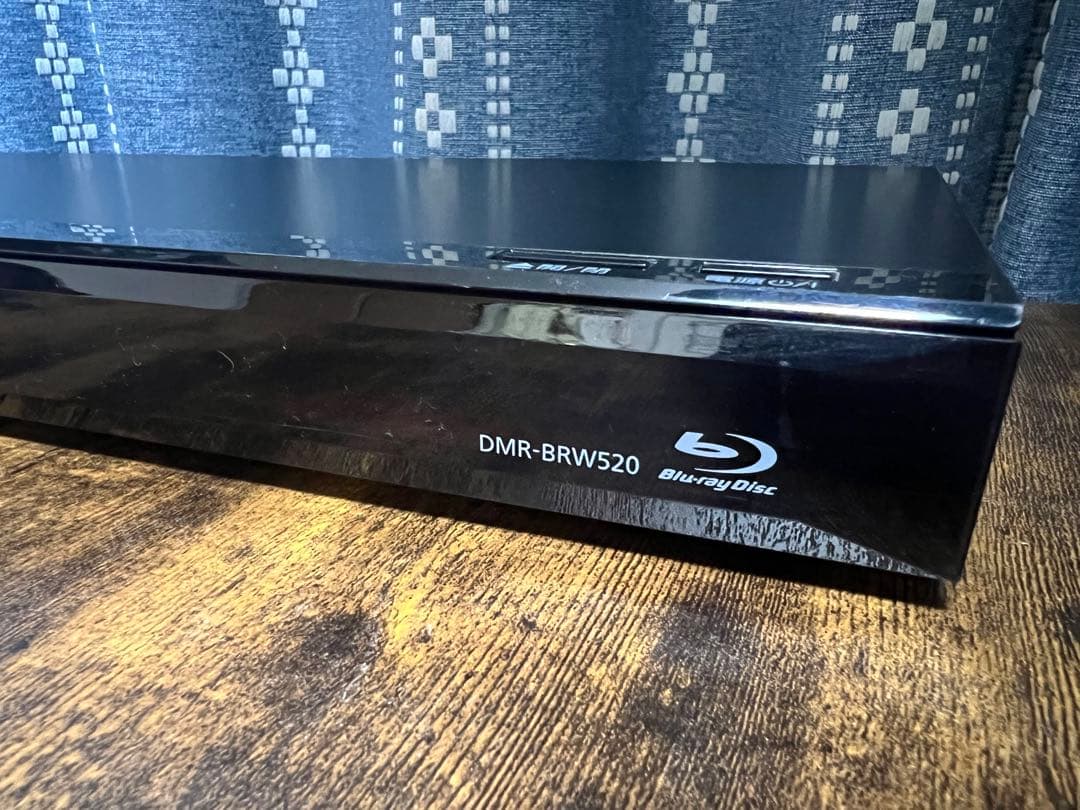 【良品】パナソニック ブルーレイレコーダー DMR-BRW520 概要 ブルーレイディスクレコーダー DMR-BRW520 | ブルーレイ／DVD