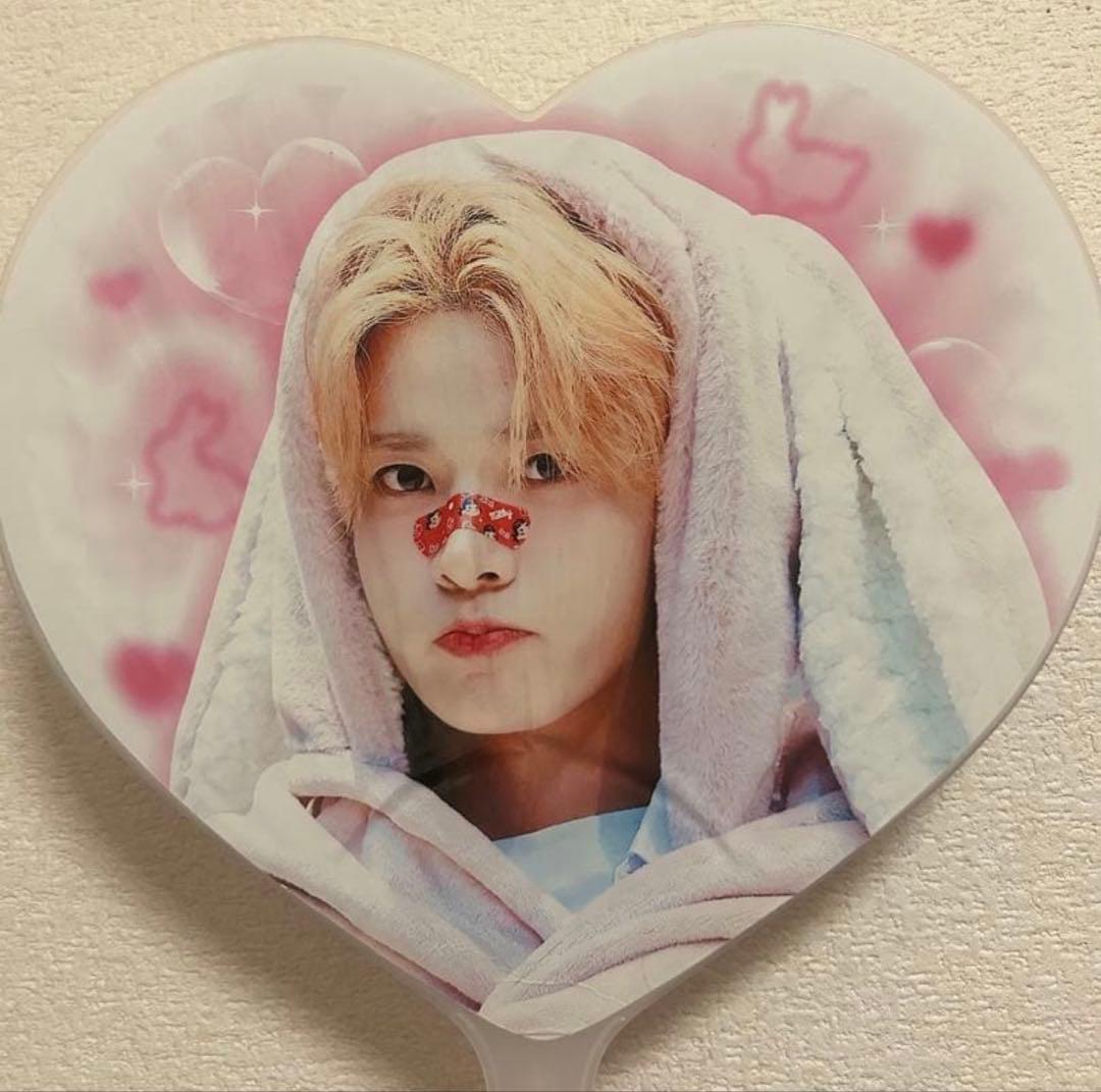 ENHYPEN ヒスン マスター うちわ enhypen - メルカリ