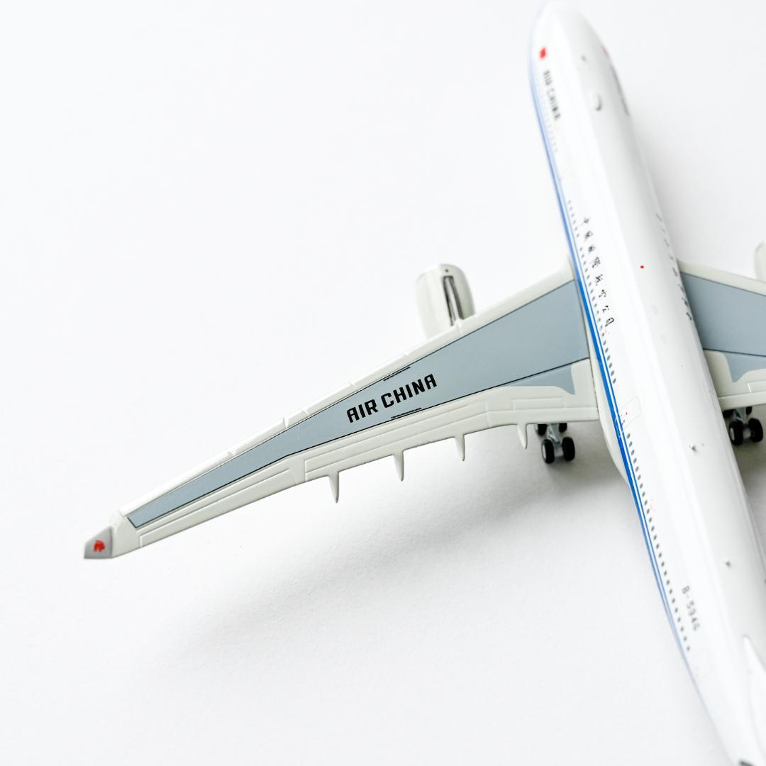 ☆たかのすけ様☆中国国際航空 A330-300｜NG Models 1/400 - メルカリ