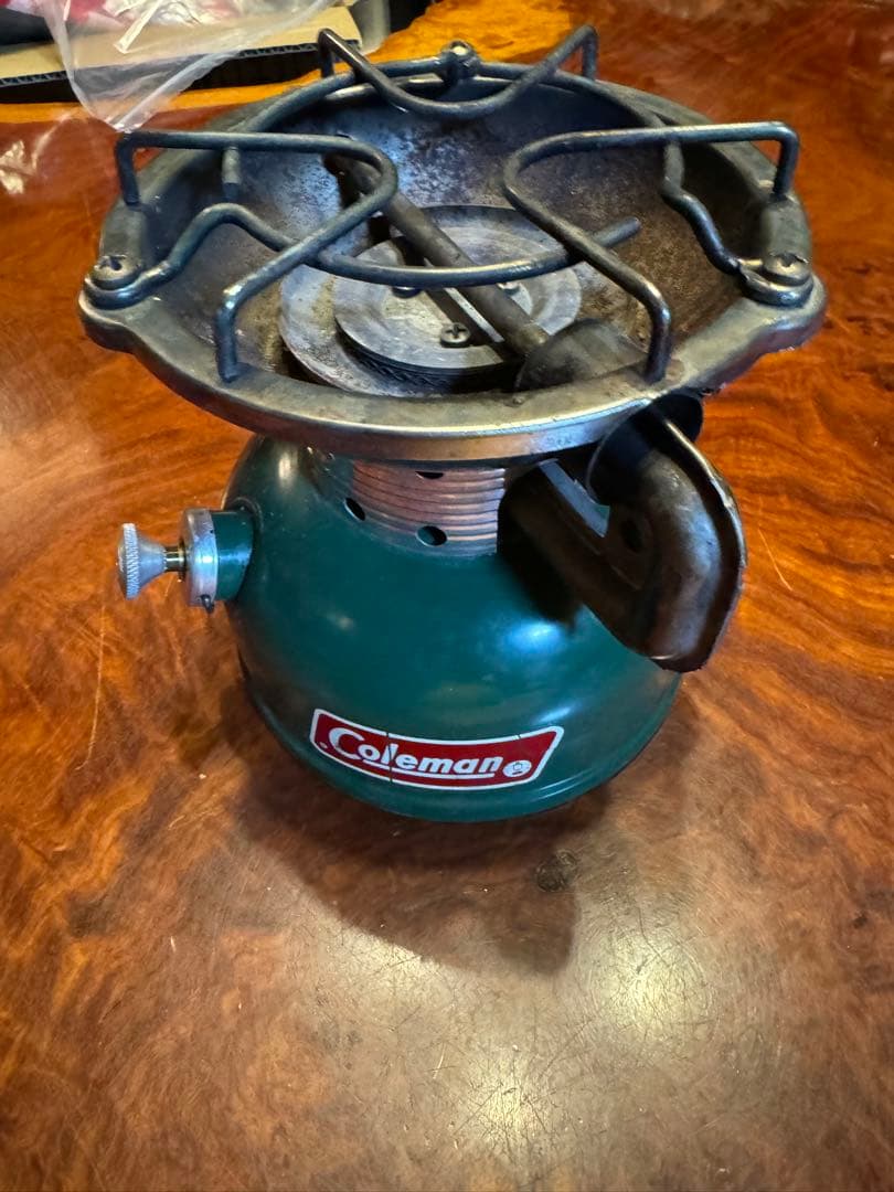 コールマン 80'sビンテージ　502 動作未確認ジャンクとして 1984 Vintage Coleman 502 Sportster Singlebarner Stove With Case