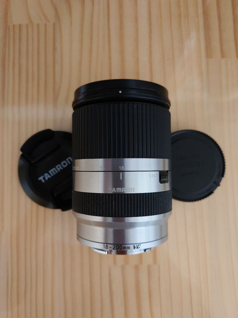 TAMRON タムロン 18-200mm F3.5-6.3 VC B011