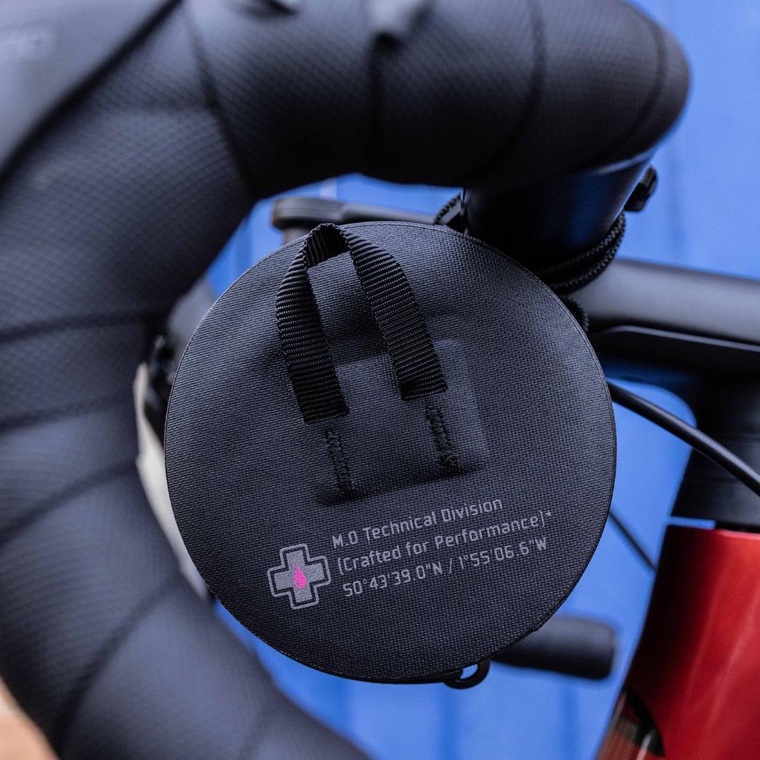 Muc-Off XPLORER BAR BAG 2.4L ハンドルバーバック