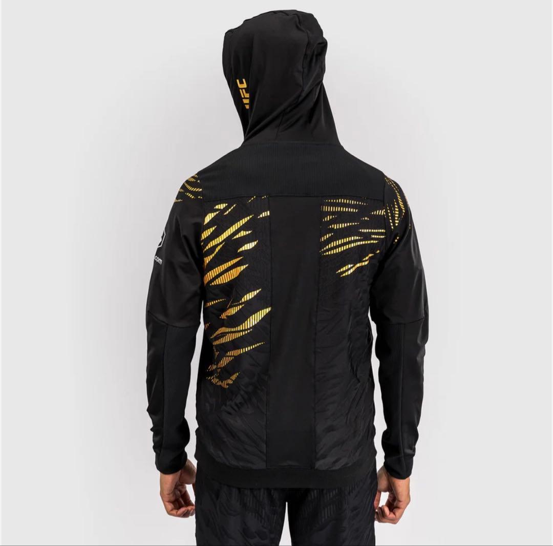 正規品 Venum UFC ジップパーカー Mサイズ Rizin パーカー - メルカリ