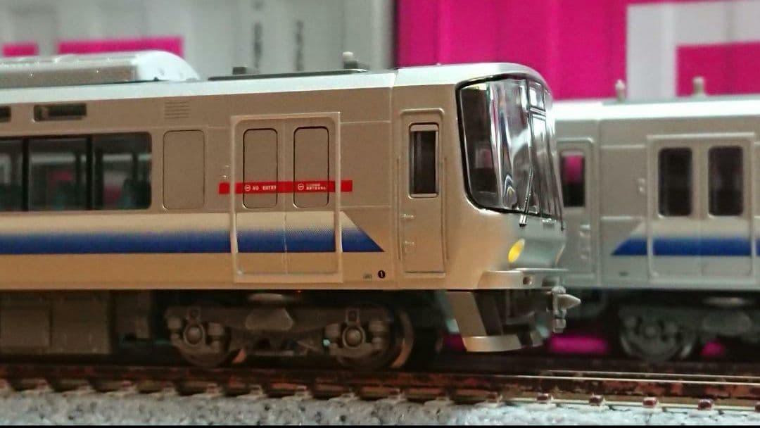 Nゲージ マイクロエース 223系0番台 O-CAT荷物室設置車 - メルカリ