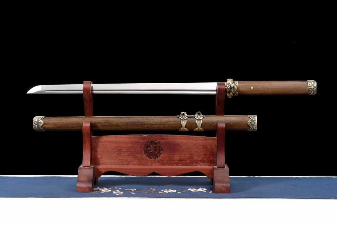 【虎頭直刀】古兵器 武具 刀装具 日本刀　模造刀 居合刀 武士道 鑑賞用 美術刀 虎頭直刀】古兵器 武具 刀装具 日本刀 模造刀 居合刀 武士道