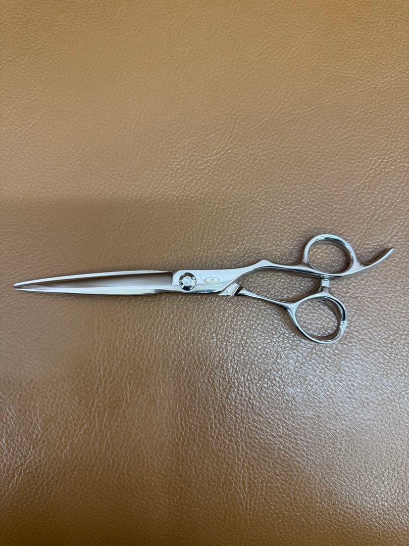 大特価！BMCシザー6.5インチ BMC シザーズ official (@bmcscissors) • Instagram photos and videos