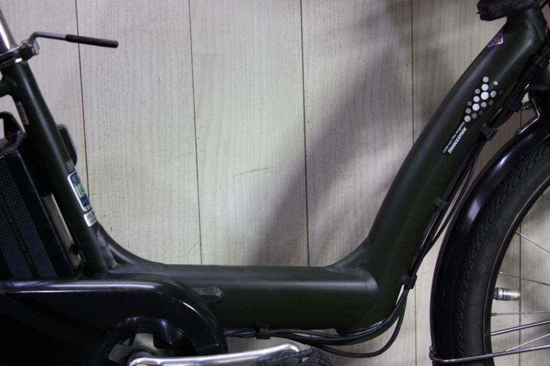 ブリヂストンA26L85 アンジェリーノe 22-26型 8.7AH