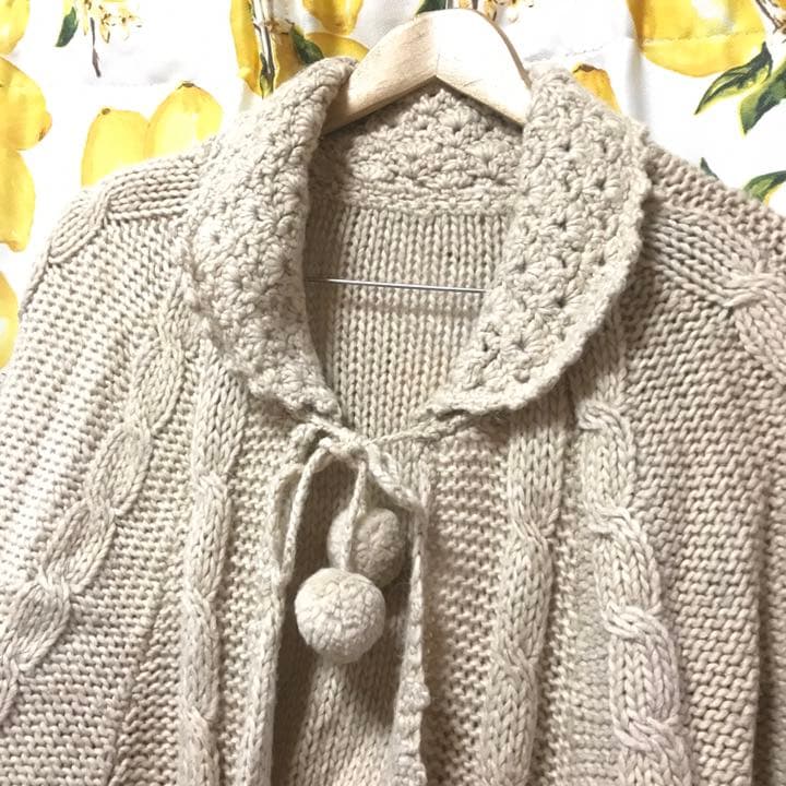 新品 フランシュリッペ きのこワッペン ケープ ベージュ ニット